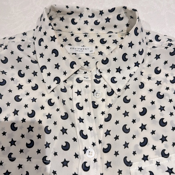 Equipment White Silk Button Down with Stars and Moons - Size Small - Picture 5 of 6